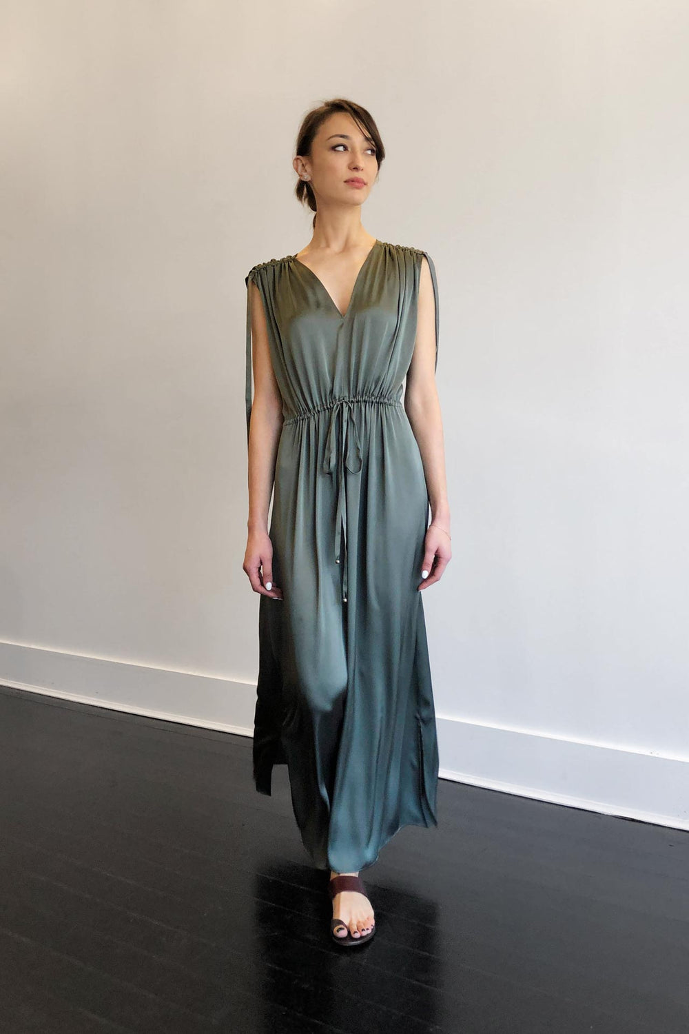 Fashion Designer CARL KAPP collection | Voyager Onesize Fits All formal dress grey | Sydney Australia