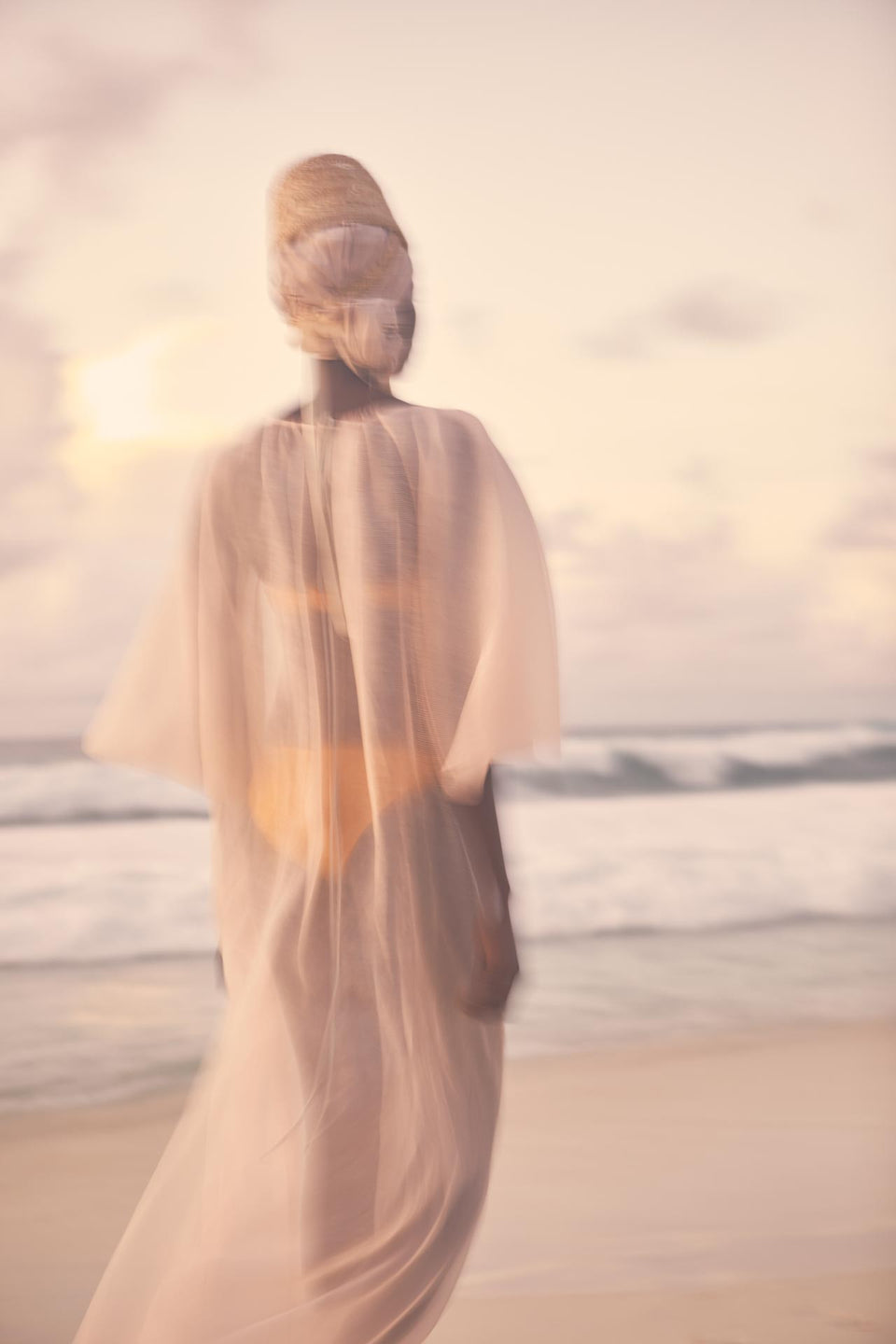 CARL KAPP SS2020 collection in Seychelles Six Senses Zil Pasyon | Mahe dress Misty rose