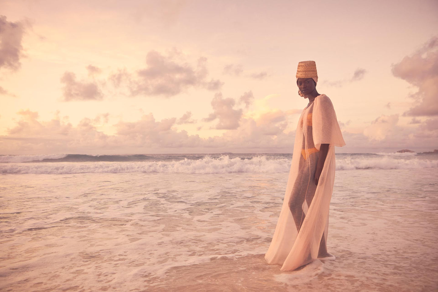 CARL KAPP SS2020 collection in Seychelles Six Senses Zil Pasyon | Mahe dress Misty rose