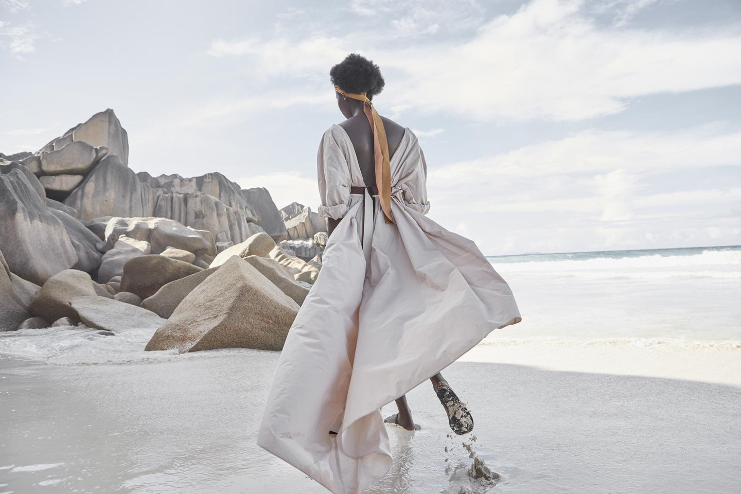 CARL KAPP SS2020 collection in Seychelles Six Senses Zil Pasyon | Praslin dress