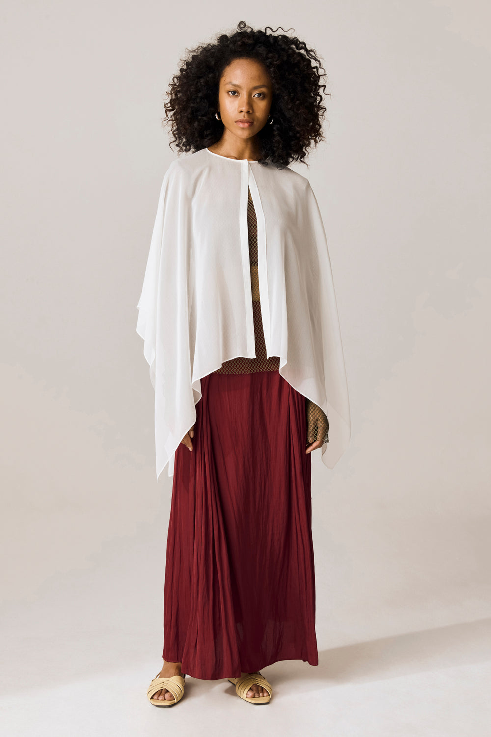 Algod Sheer Cape White