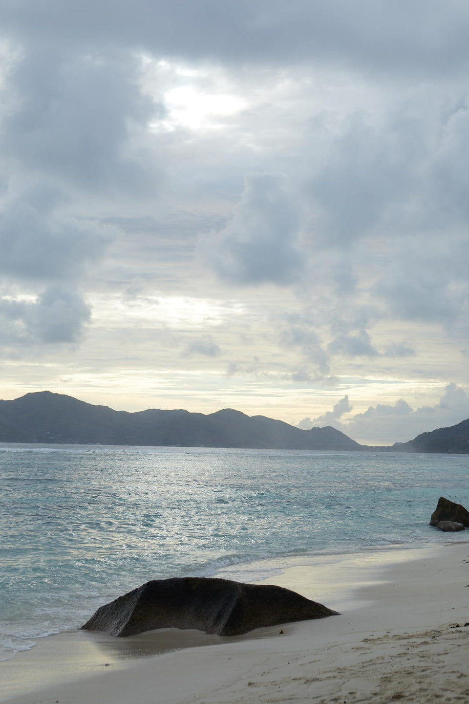 CARL KAPP SS2020 collection Six Senses Zil Pasyon | Seychelles