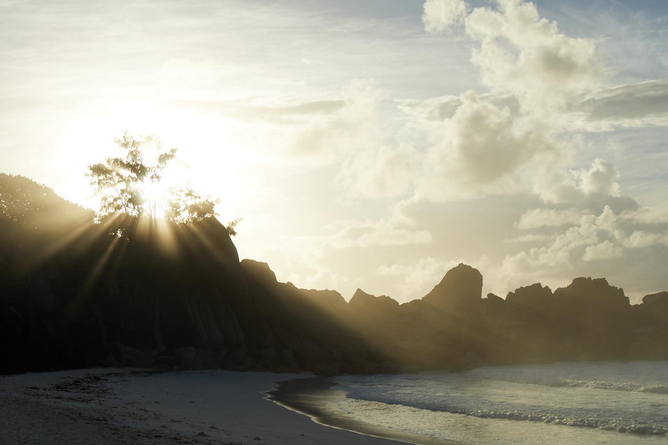 CARL KAPP SS2020 collection in Seychelles Six Senses Zil Pasyon