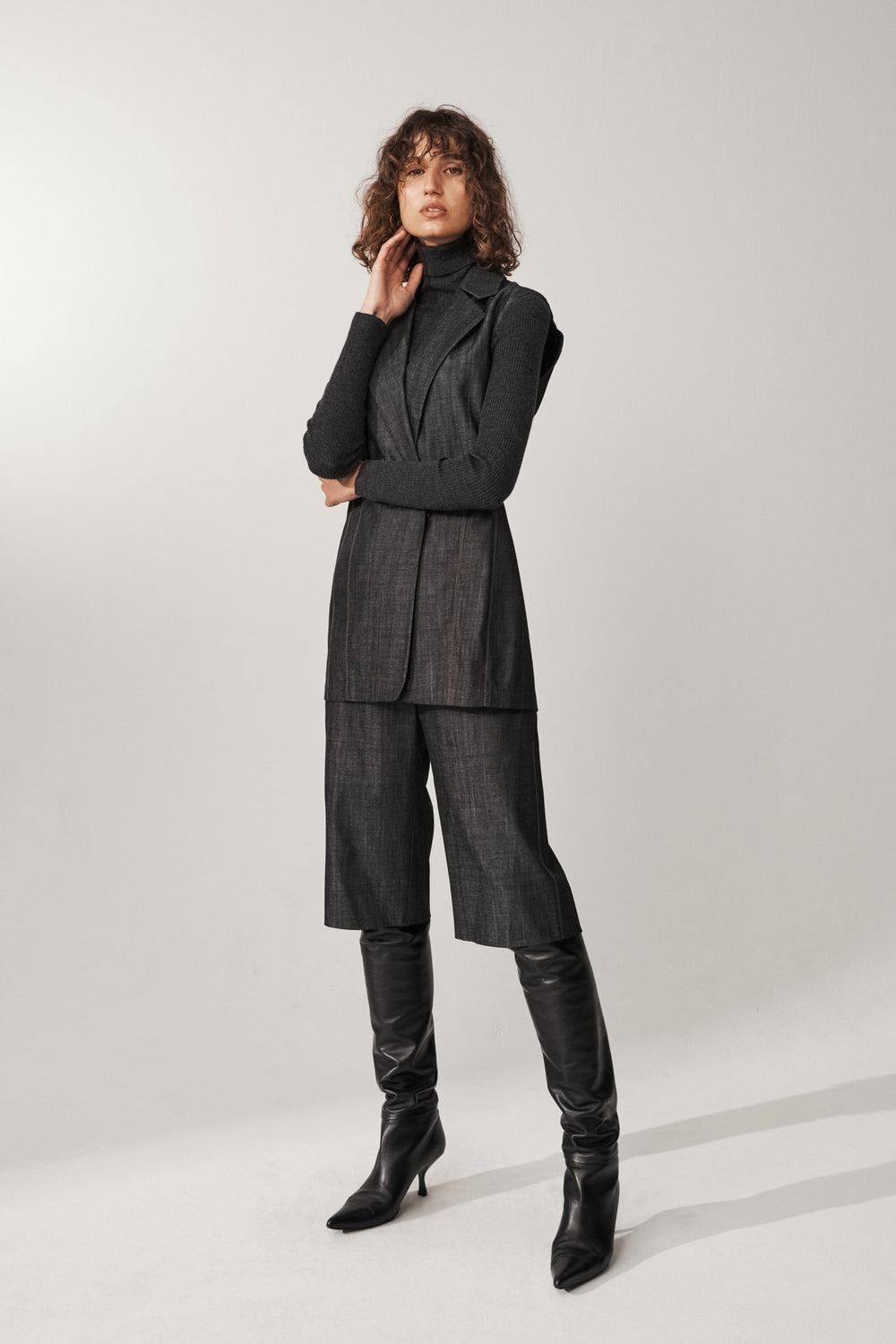 Avium sleeveless Jacket