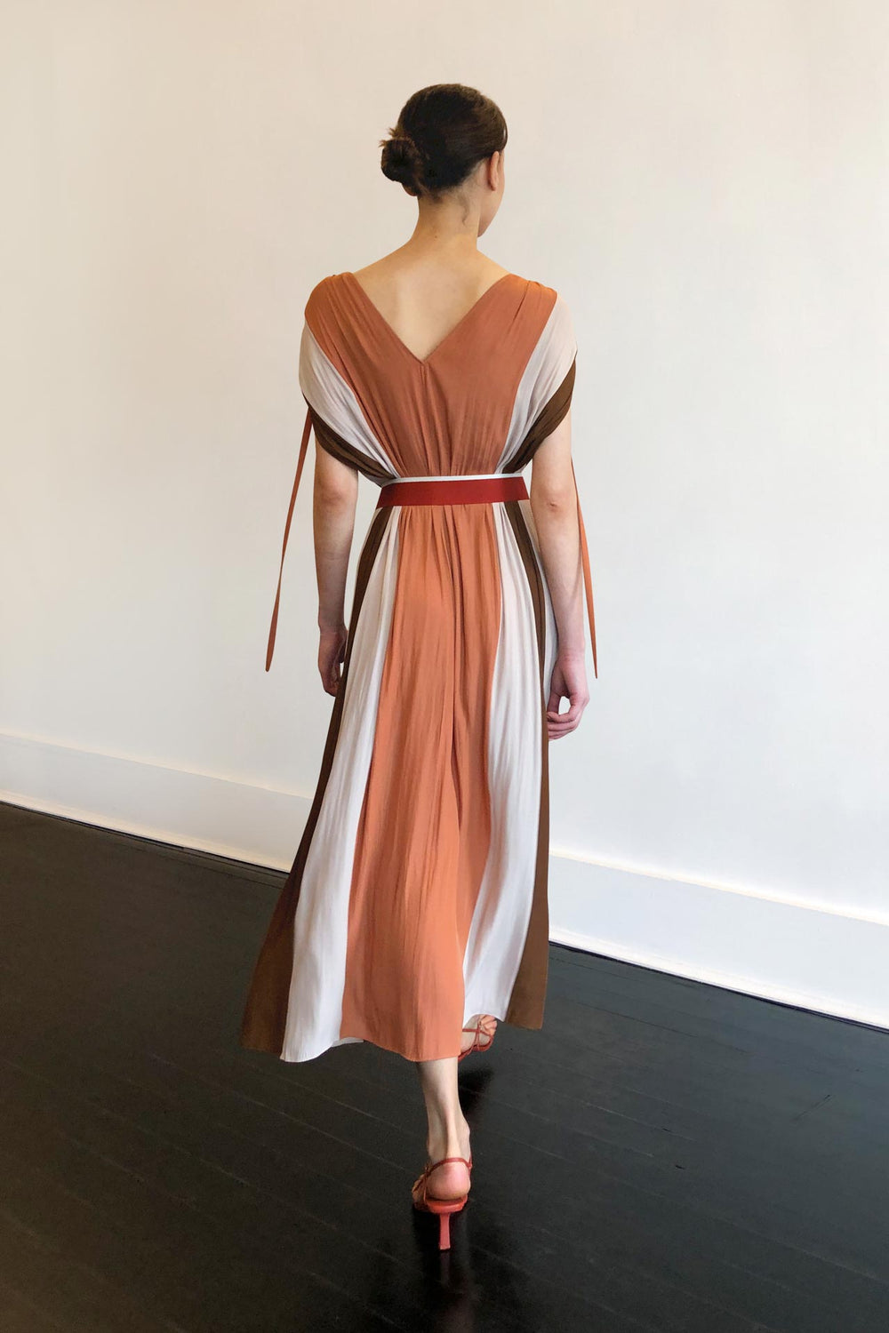 Fashion Designer CARL KAPP collection | Bel Air Onesize Fits All Dress Peach | Sydney Australia