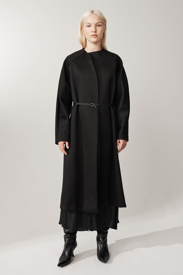 Emnos Coat