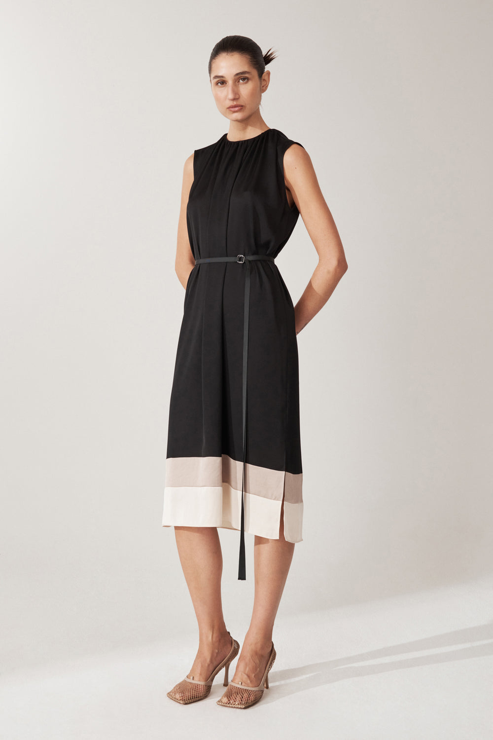Lasola Dress