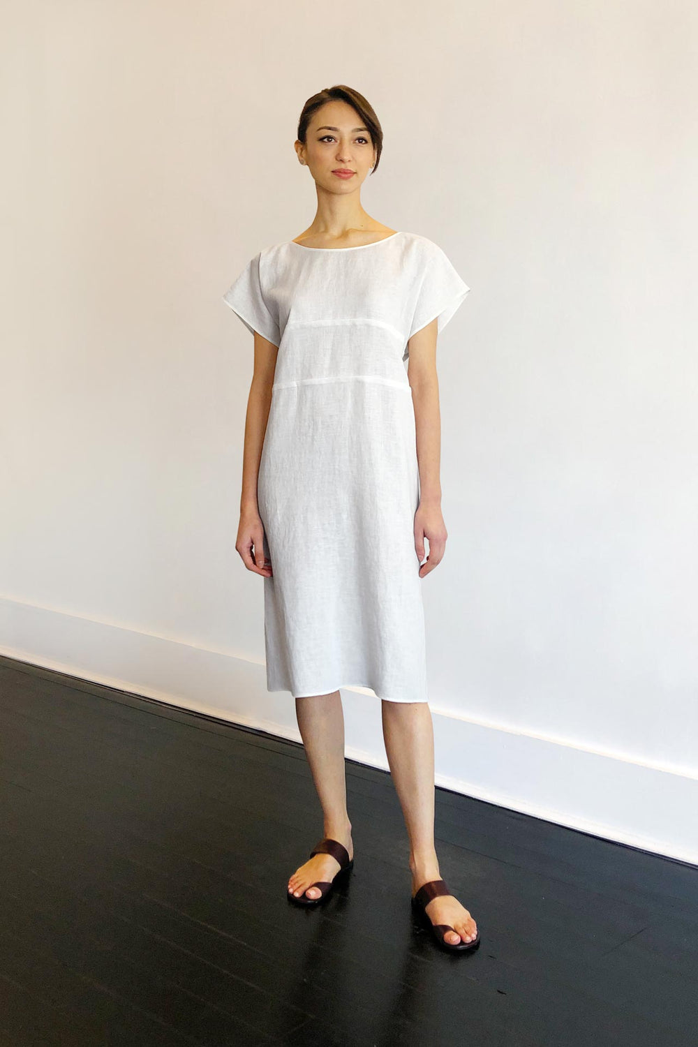 Fashion Designer CARL KAPP collection | Lisa Onesize Fits All White Linen dress | Sydney Australia