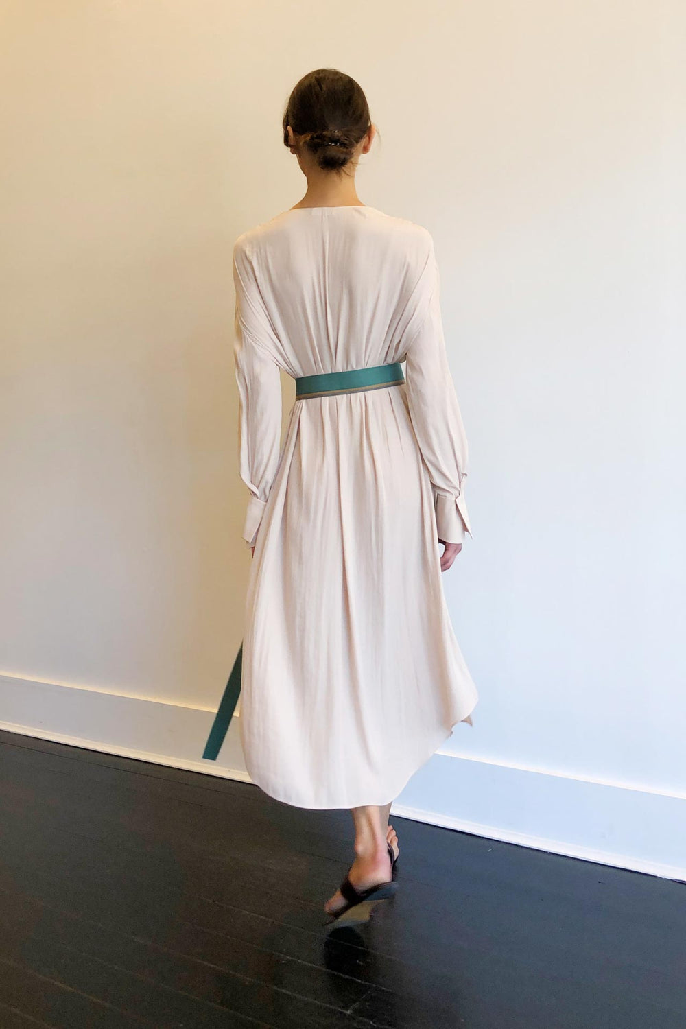 Fashion Designer CARL KAPP collection | Zil Pasyon Onesize Fits All cocktail White dress with sleeves | Sydney Australia